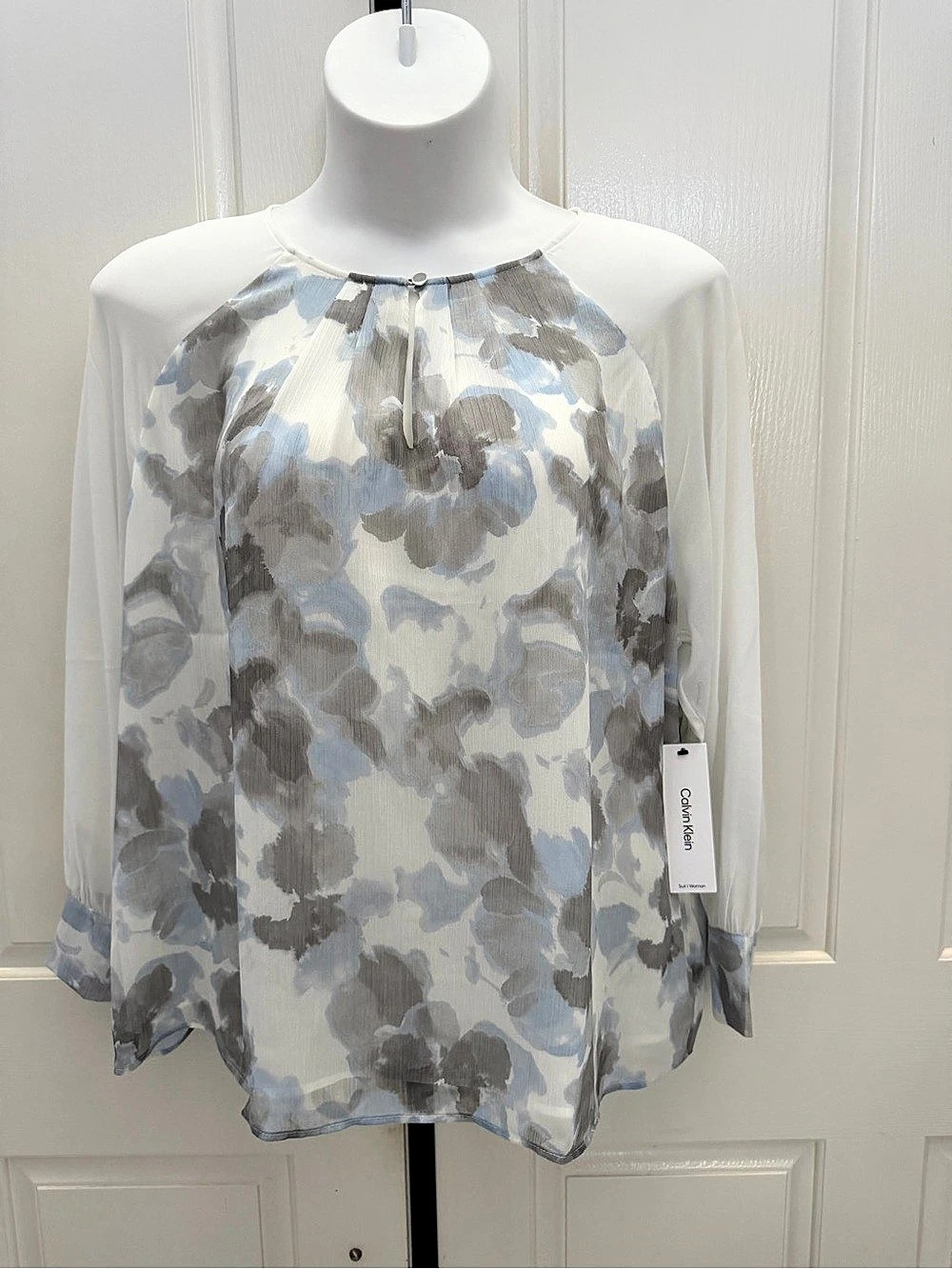 Calvin Klein Floral Sheer Blouse in White & Blue Sz 2X